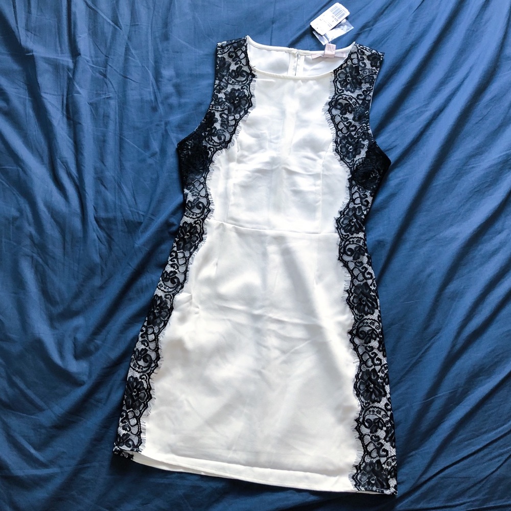 Forever 21 Dress w/ Lace